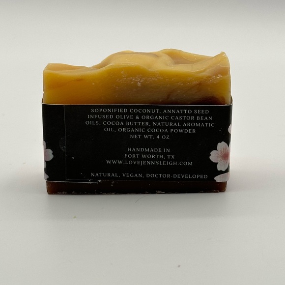 “Love, Jenny Leigh” Citrus Blend Glowing Luxury Artisan Soap - Picture 4 of 5